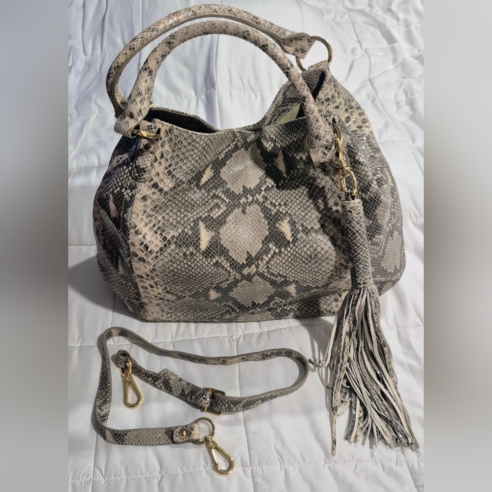 G.I.L.I. Gray Snake Print Shoulder Bag